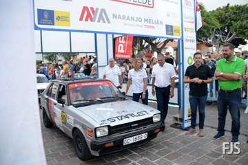 San Juan, escenario de la protocolaria ceremonia de salida del Rallye de Telde (Foto Francisco Javier Santana)